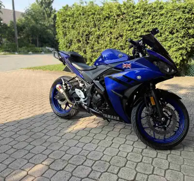 Yamaha r3 for sale 13000km many modifications No issues at all, NEVER dropped. Serviced more than an...