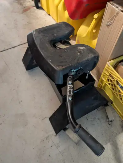 Used once then switched trucks Fits GM factory puck lock Perfect condition