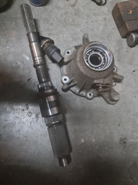 NP231 transfer case main shaft