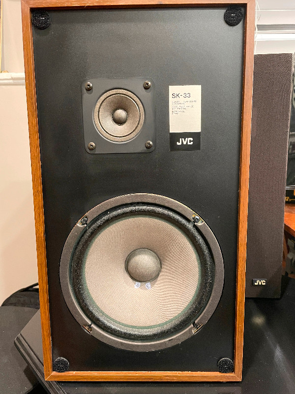 Vintage JVC speaker pair, new price. in Speakers in St. Catharines - Image 2