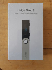 Ledger Nano S (Hardware Crypto Wallet)