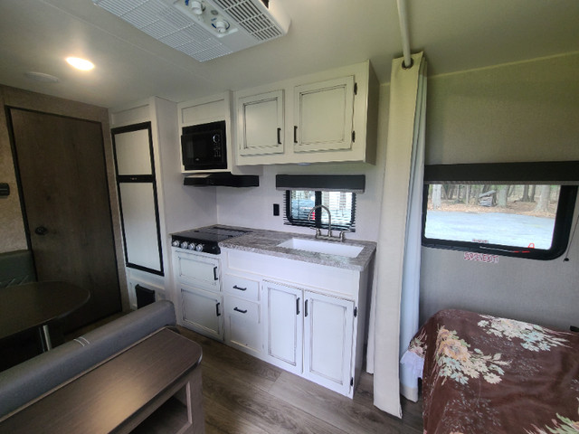 2021 Highland  Ridge in Travel Trailers & Campers in Cornwall - Image 3