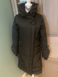 Soia & Kyo sz M black buffer coat parka 