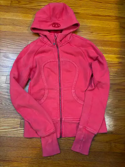 Lululemon athletica Scuba Hoodie - Size 6, View more
