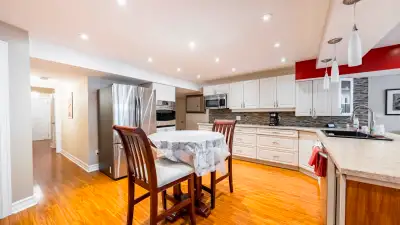 Spacious 3 bedroom 1 bath basement apartment.