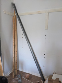 Free drywall and studs for small project