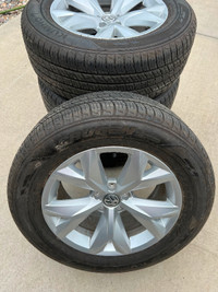 Kumho all season tires 245/60R18 with VW rims
