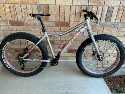 KHS 1000 Fat bike bicycle, View more