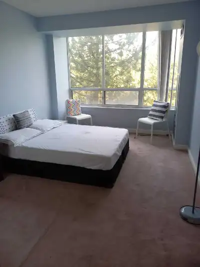 Furnished Large private room in apartment for Rent for a single girl or on sharing basis in Brampton...