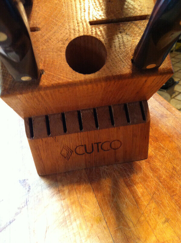 Good used knives, Cutco, Henckles, Nella, Victorinox and more Kitchen & Dining Wares Oshawa