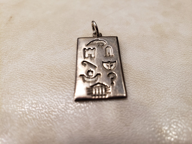 NEW Unique Irish 925 Silver Pendent in Jewellery & Watches in Oshawa / Durham Region