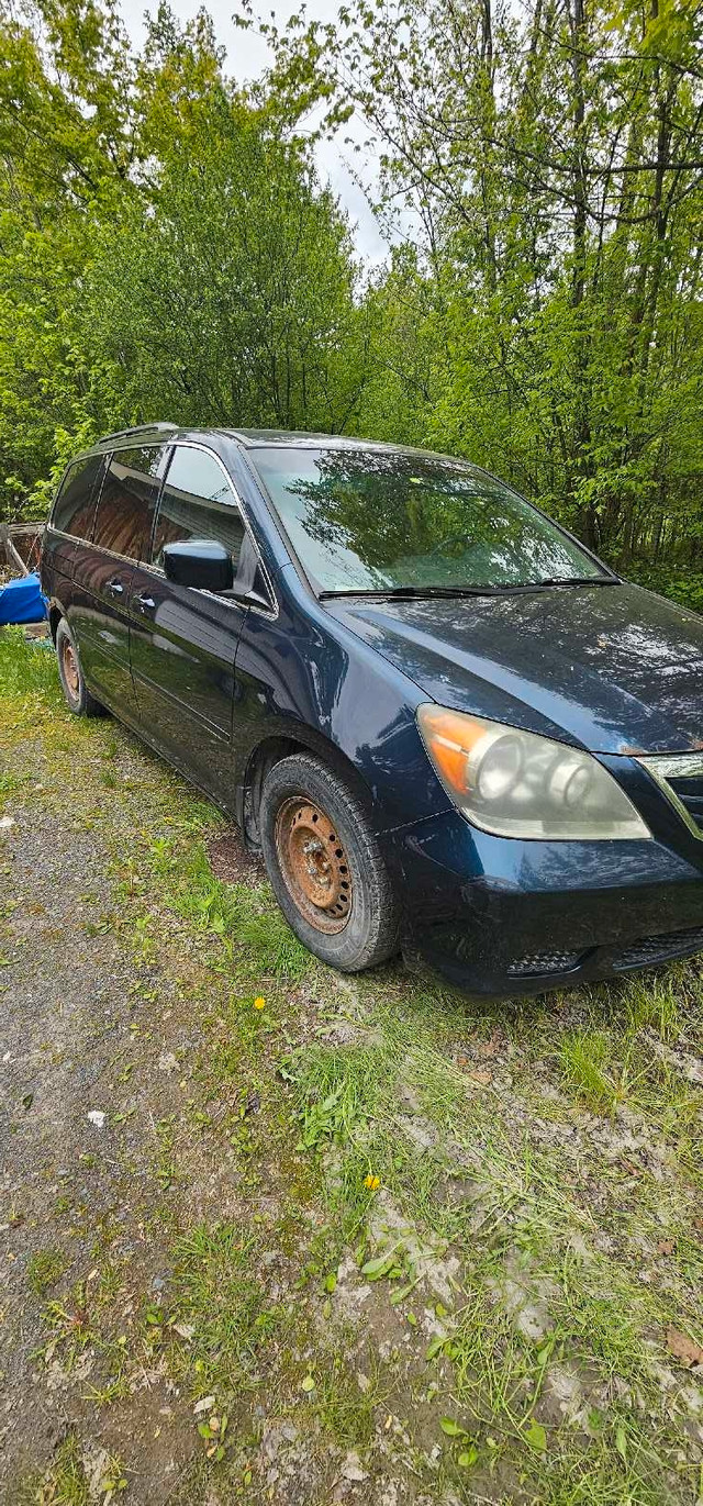2010 Honda Odyssey in Cars & Trucks in Ottawa - Image 2