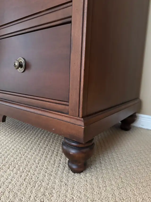 GH Johnson’s wardrobe in Dressers & Wardrobes in Oakville / Halton Region - Image 6