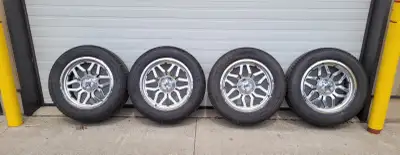 Set of 4 Michelin all season tires (275/55R20) includes rims. Was on a 2016 Sierra pick up truck. Se...
