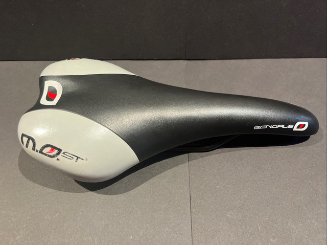 Pinarello MOST Bengals Saddle Bicycle Seat Cycling SCT-12 in Frames & Parts in Oshawa / Durham Region - Image 2