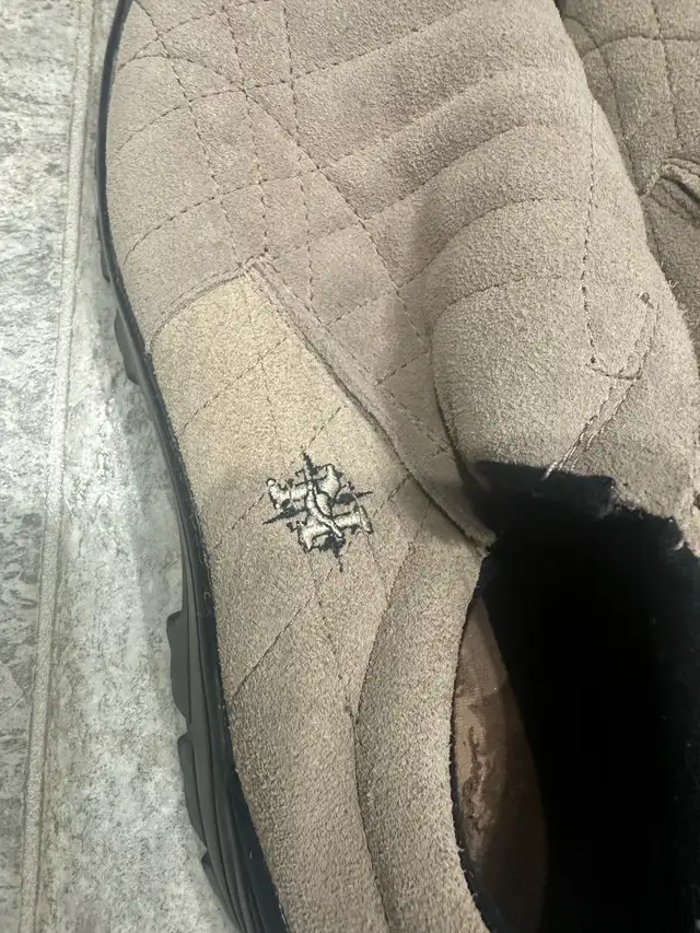 Roots Slip-on Shoes Size 12 for men in Men's Shoes in Saskatoon - Image 3