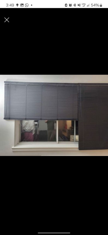 Large blinds for sale/ Grands stores en vente dans Habillage de fenêtres  à Ville de Montréal - Image 3