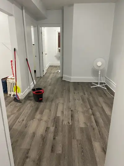Bloor & Bathurst 2 Bedroom Apartment