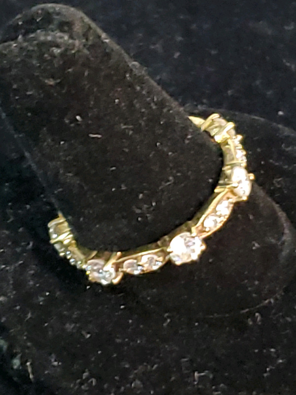 14k Gold Eternity Band Cambodian Zircons Size 9.5 in Women's - Other in St. Catharines - Image 2