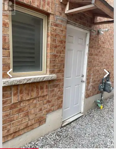 Spacious, Newly built, New appliances, Near school, in a nice neighborhood. 3 Bed 2 full bathroom wi...