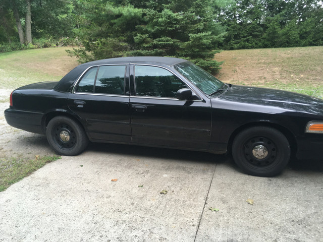 2011 Ford Crown Victoria PI in Cars & Trucks in Norfolk County