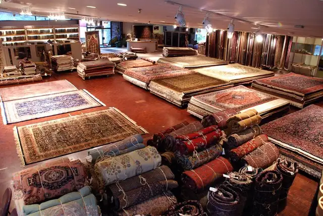 5,000+ Persian Rugs 70% OFF*- Toronto Showroom Open 7 days62863268146050127