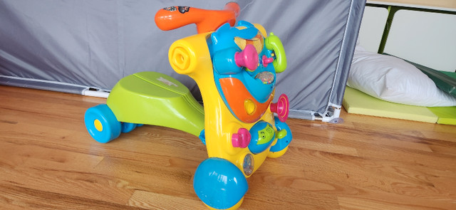 Toddler push and ride on toy in Toys in Ottawa - Image 3