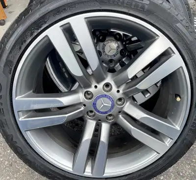 THE PRICE IS REDUCED FROM $1200 TO $950 FIRM 5 X 112 66.6 8.0J X 20 X ET 40 235/45/20