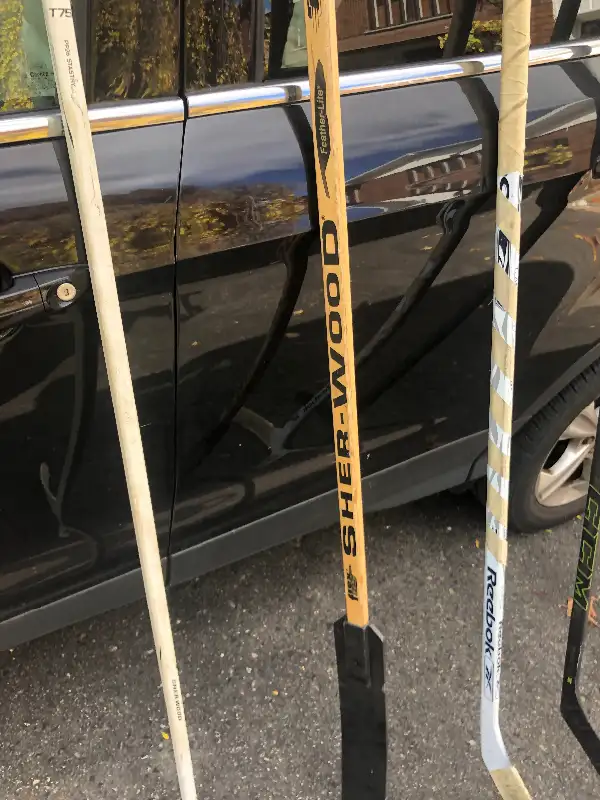 Hockey Sticks in Hockey in Mississauga / Peel Region - Image 6