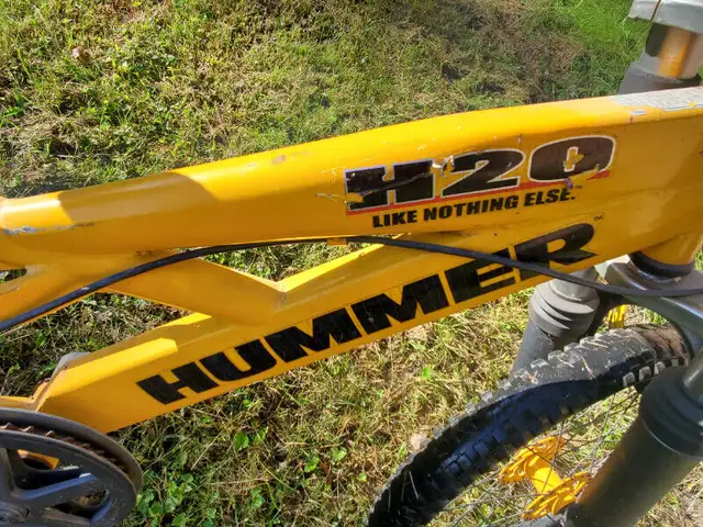 Hummer H2O BMX Style, 7 Speed Bicycle in Kids in Windsor Region - Image 9