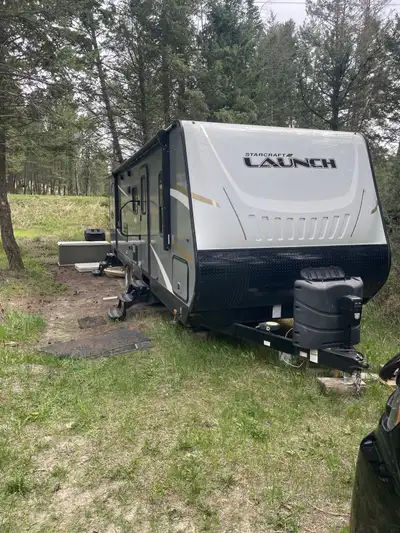 Great excellent condition trailer, winterized package, 27foot. All the upgrades as seen in last phot...