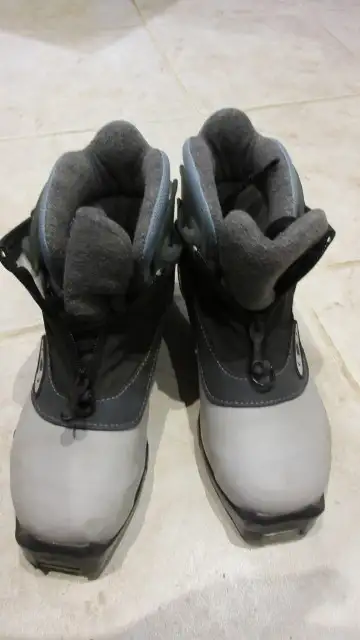 Salomon cross country ski boots SNS profil 6.5 women, View more