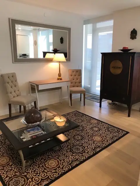 Vancouver West End/ Nov 1/ 7month Sublet/ Parking/Internet/Gym
