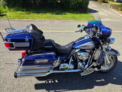 2007 Harley-Davidson Ultra Classic - Touring Ready Price: $10,000.00 CAD Location: Port McNeill, BC...