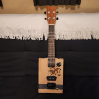 Cigar Box Guitar (Frets w/ bridge pickup)