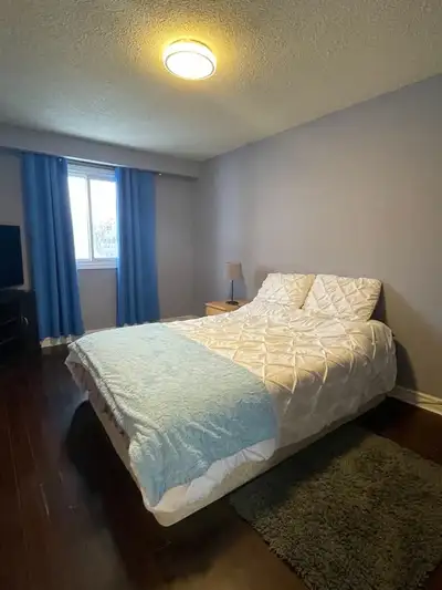 For females only! Room for rent in a large house -single occupancy NO sharing! Brand new furniture A...