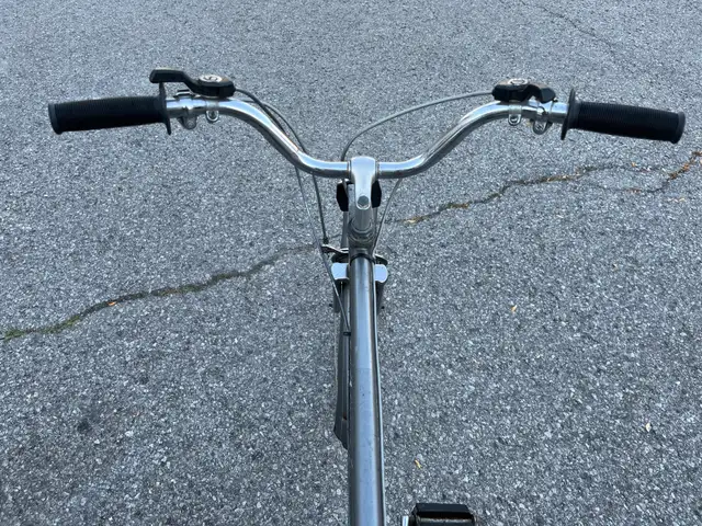 Mens Huffy XL frame, 10 spd, 26