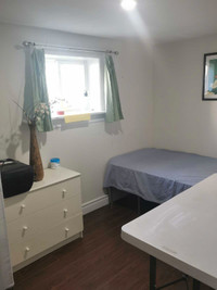 One room close to UTSC and Centennial College