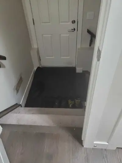 Beautiful basement located in saddlestone Park, one bedroom, with separate entrance, separate laundr...