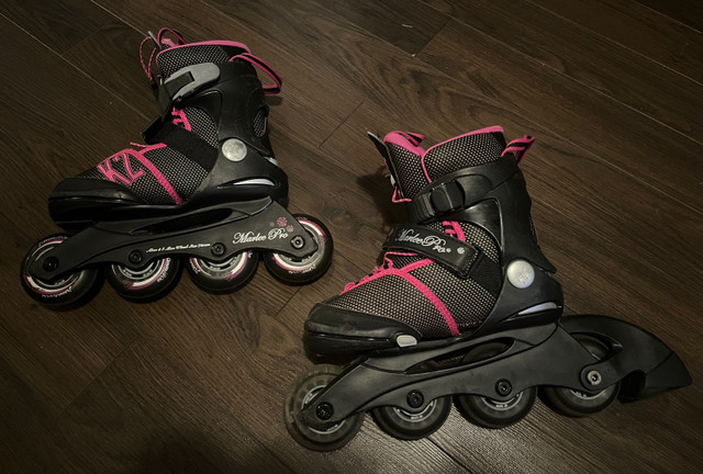 K2 Roller Blades Youth Size 11-2 in Skates & Blades in London - Image 3