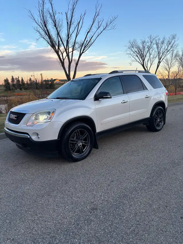 2012 GMC Acadia 
