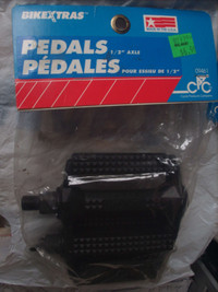 NEW & used Bicycle Pedals & lots more nice items selling   3792
