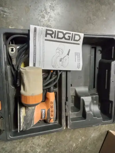 RIDGID R2600 Corded Electric Palm Sander, View more