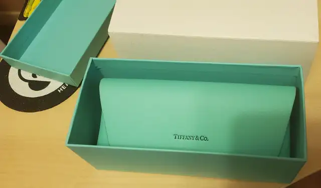 Tiffany & Co. Sunglasses - Brand New w/Receipt in Women's - Other in Markham / York Region - Image 3