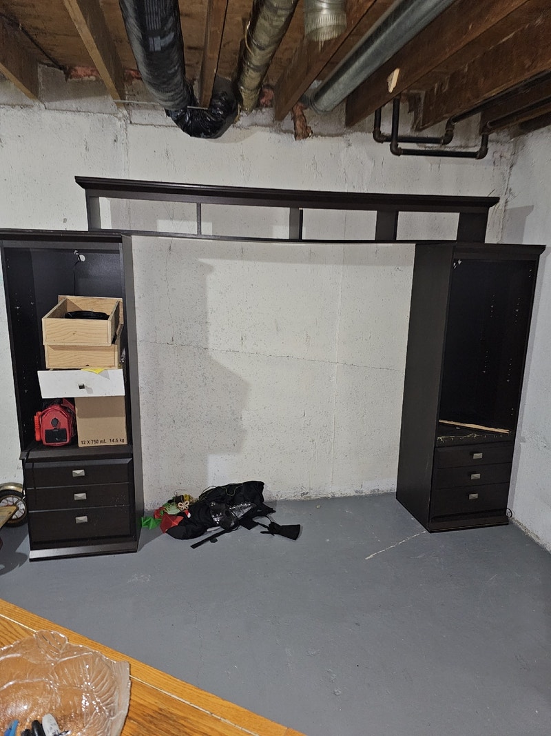 Entertainment stand Free Stuff Edmonton Kijiji