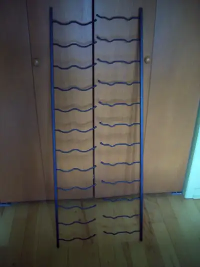 2 Barres métalliques avec 12 crochets, View more