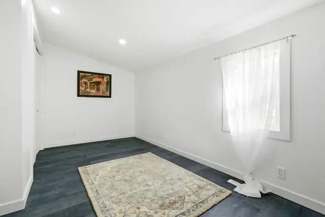 2bd/2bth Completely Renovated House in Broders Annex in Houses for Sale in Regina - Image 11