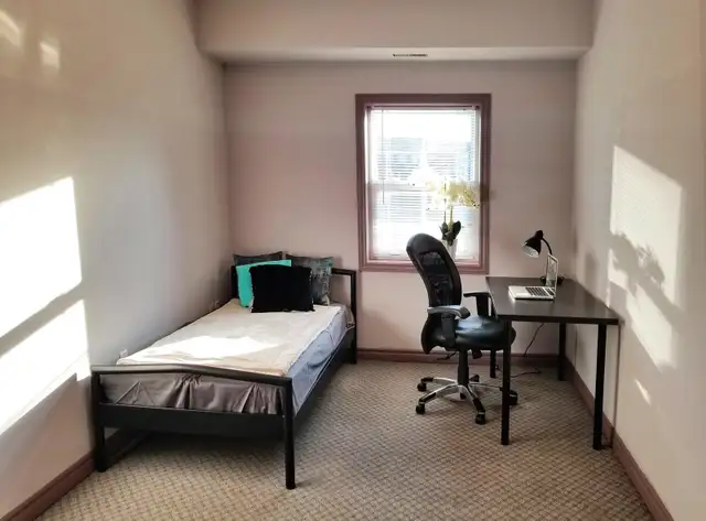 Waterloo Student Room: LEASE TAKEOVER Winter 2027 + Spring 2027 in Room Rentals & Roommates in Kitchener / Waterloo - Image 2