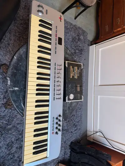 Roland SonicCell and Keyboard, View more