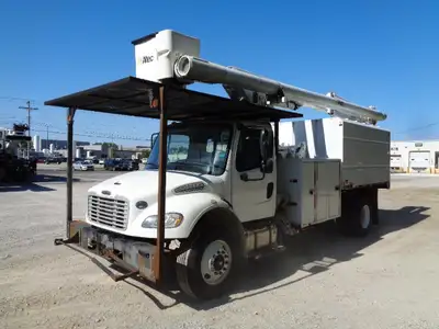 2018 Freightliner Altec LR7-60E70 Forestry Truck 39,275 Miles Altec LR7-60E70 Working Height: 75ft U...